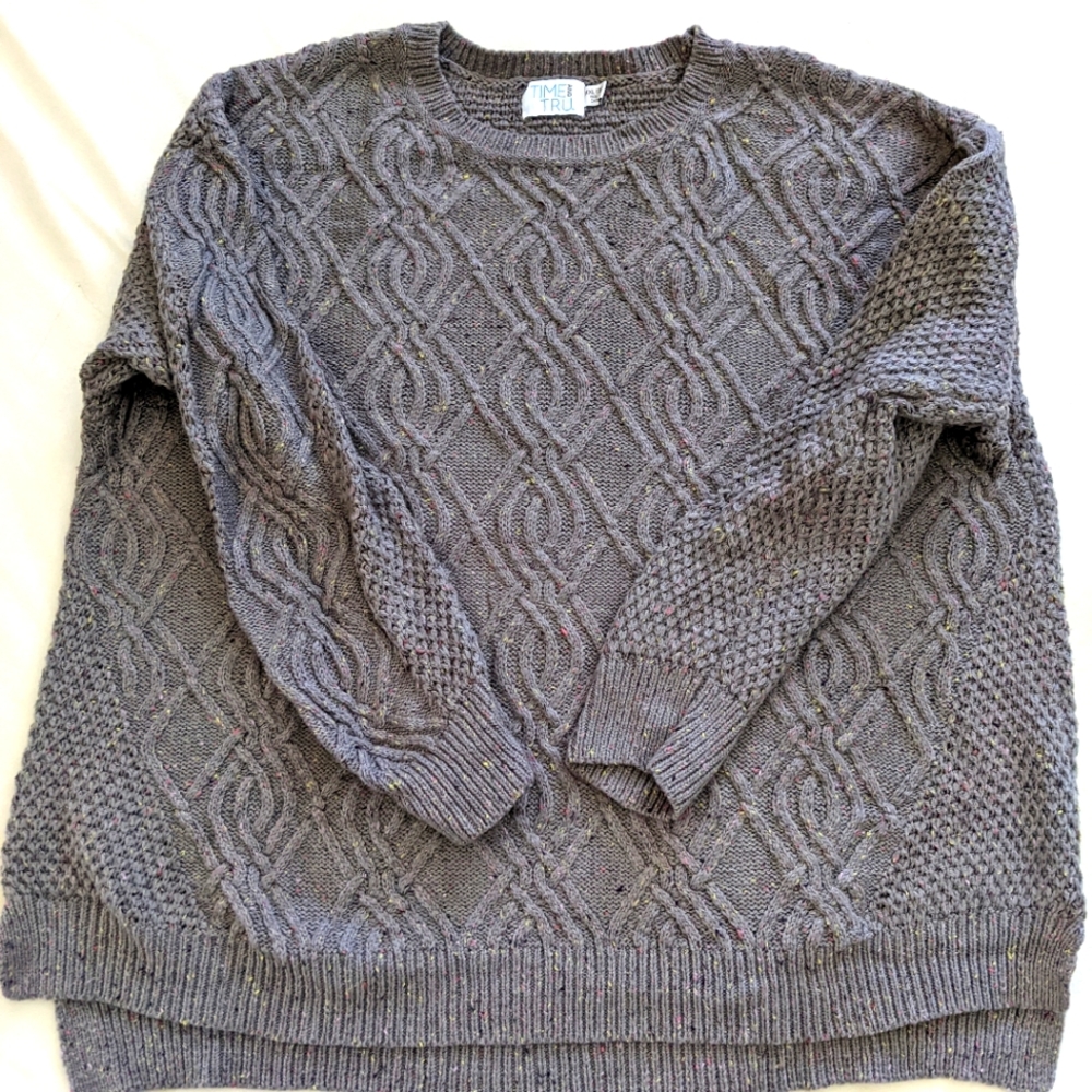 Old Navy cable knit sweater